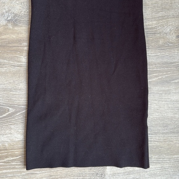 ALICE + OLIVIA Kiki Cut Out Sleeveless Dress in Black - Picture 5 of 13